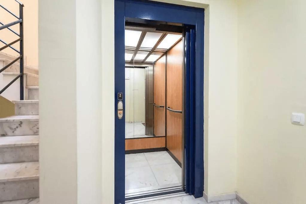 Shiny Lud Family Apartment Malaga Zewnętrze zdjęcie
