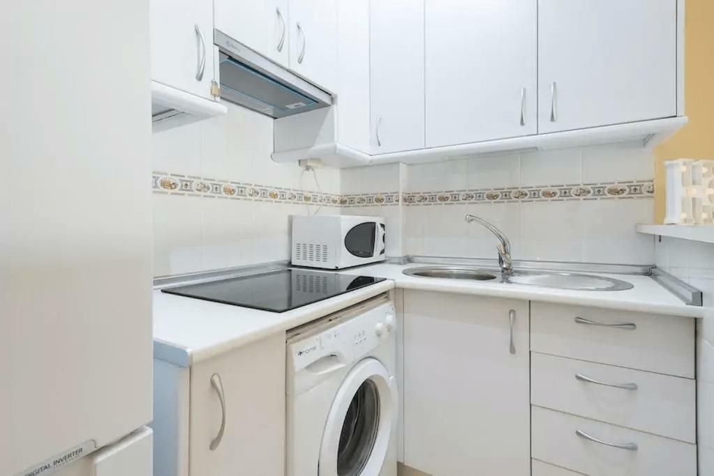 Shiny Lud Family Apartment Malaga Zewnętrze zdjęcie